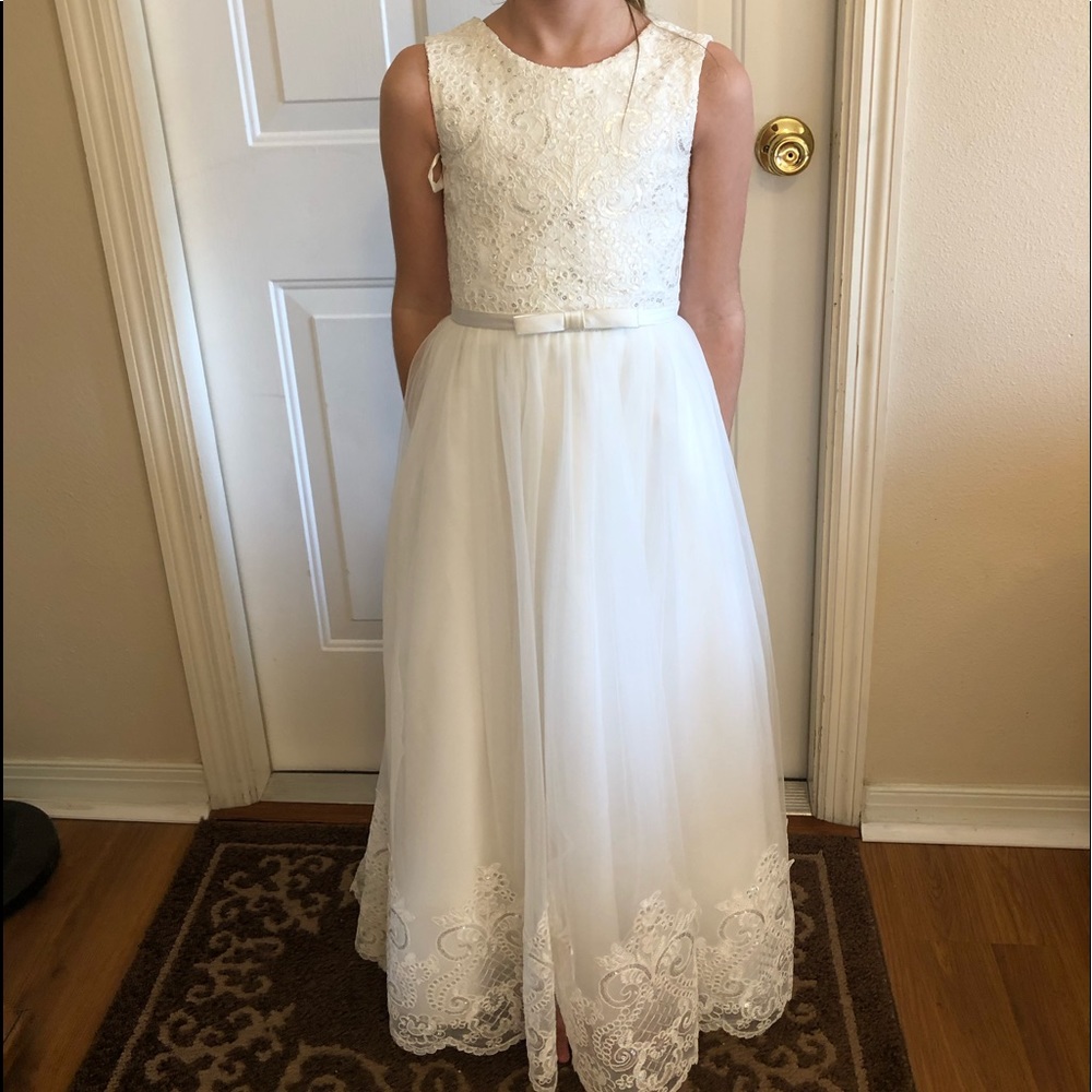 Beautiful flower girl dress